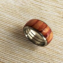Uwe Witte Finger-Ring Edelstahl Holz