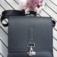 Ledertasche Quadrat schwarz